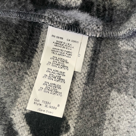 Gorgeous Aztec Print Blazer, M - Picture 6 of 7